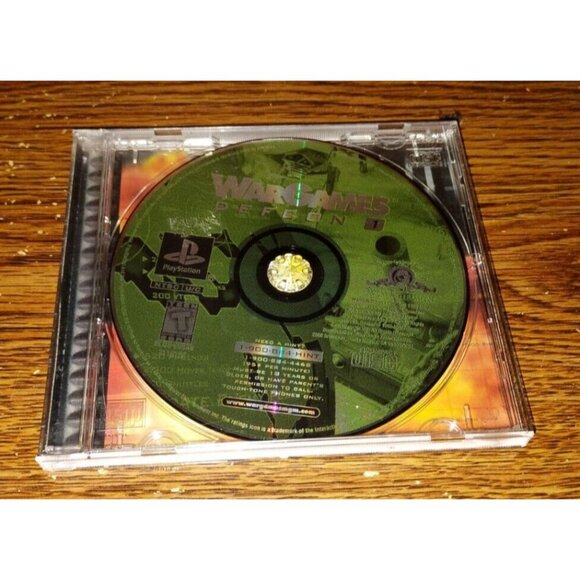 War Games Defcon 1 (Sony PlayStation 1, 1998) - Picture 1 of 3